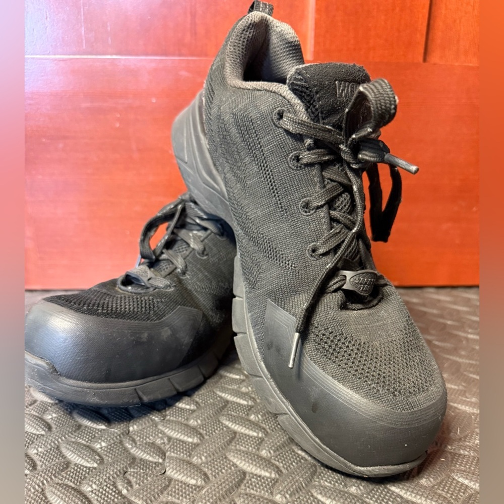 💚 Women’s Wolverine Workwear Black Lace Up Shoes